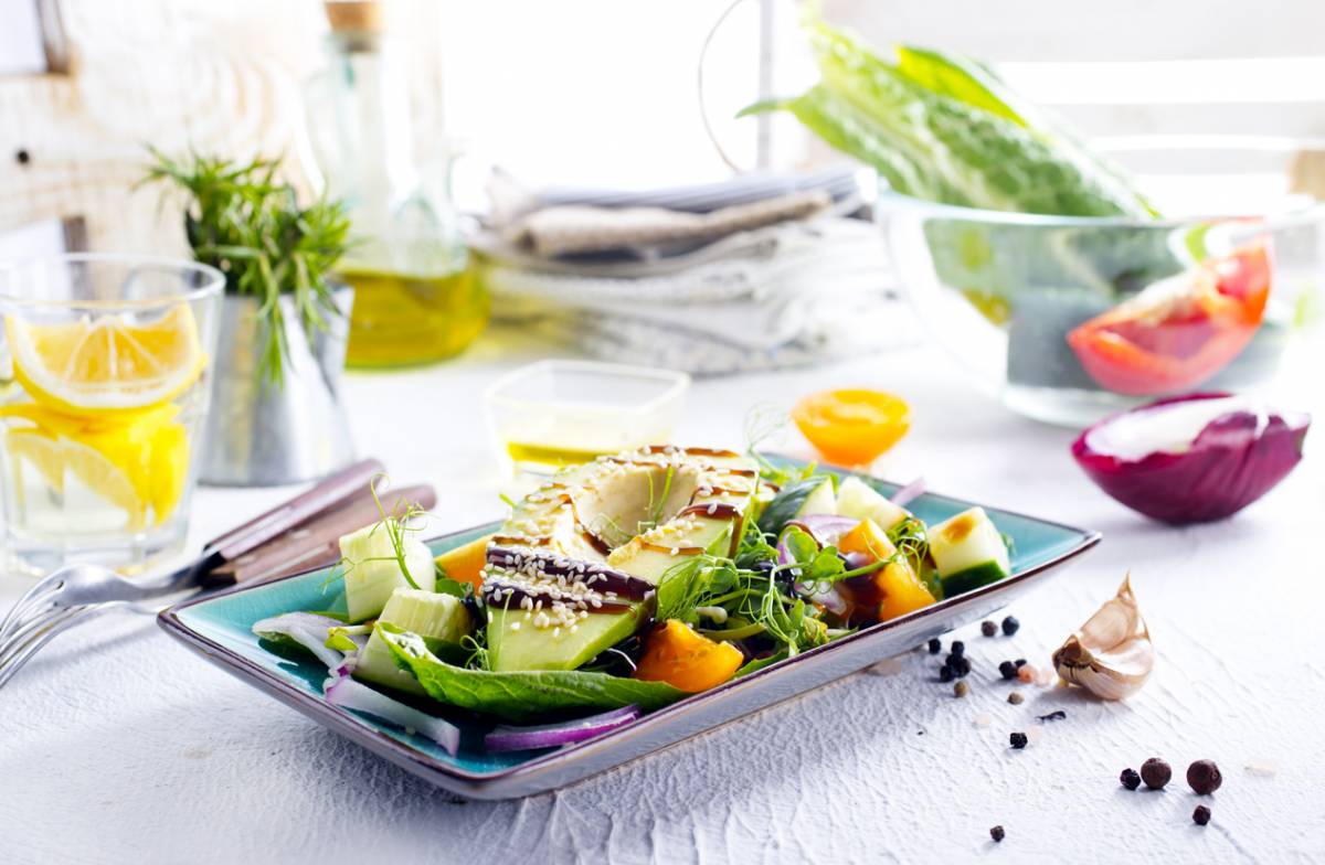 Cuisiner de saison au printemps : légumes, fruits et recettes à privilégier